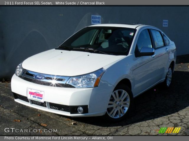 2011 Ford Focus SEL Sedan in White Suede