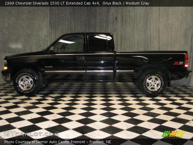 1999 Chevrolet Silverado 1500 LT Extended Cab 4x4 in Onyx Black