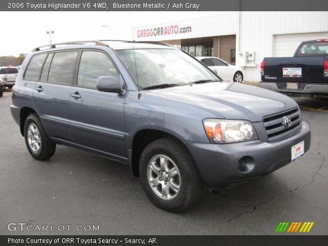 2006 Toyota Highlander V6 4WD in Bluestone Metallic