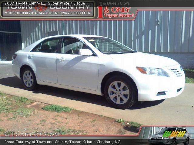 2007 Toyota Camry LE in Super White