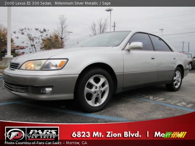 2000 Lexus ES 300 Sedan in Millennium Silver Metallic