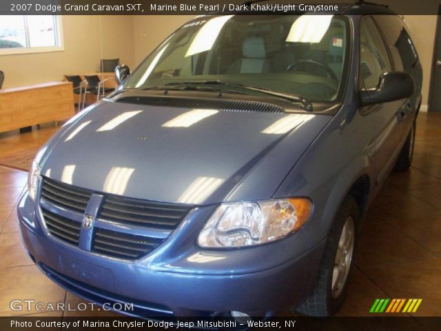 2007 Dodge Grand Caravan SXT in Marine Blue Pearl