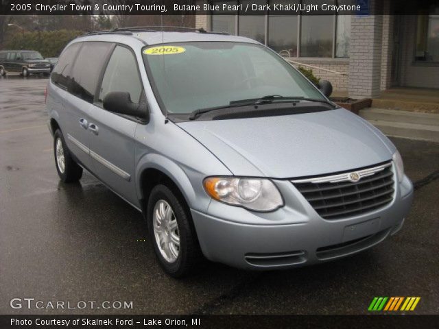 2005 Chrysler Town & Country Touring in Butane Blue Pearl
