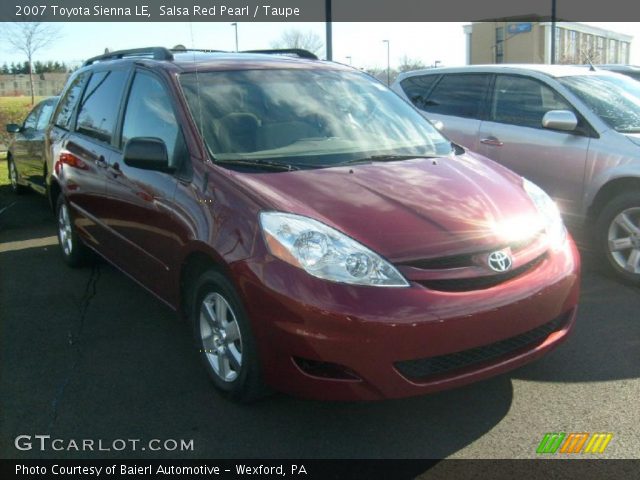 2007 Toyota Sienna LE in Salsa Red Pearl