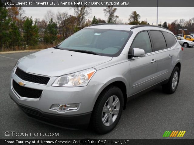2011 Chevrolet Traverse LT in Silver Ice Metallic
