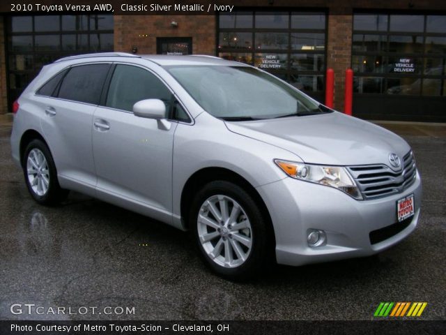 2010 Toyota Venza AWD in Classic Silver Metallic