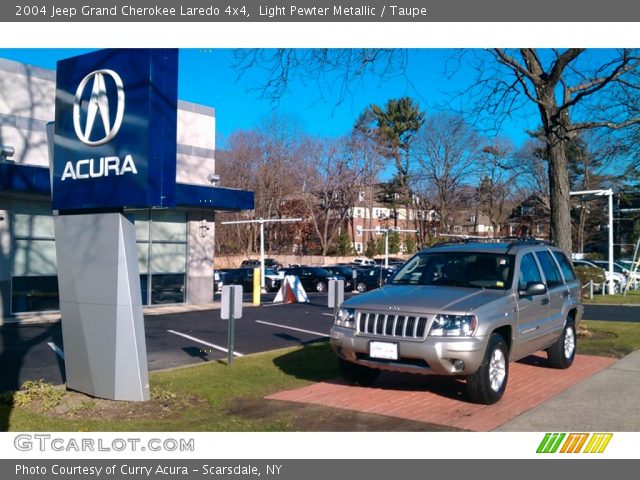 2004 Jeep Grand Cherokee Laredo 4x4 in Light Pewter Metallic