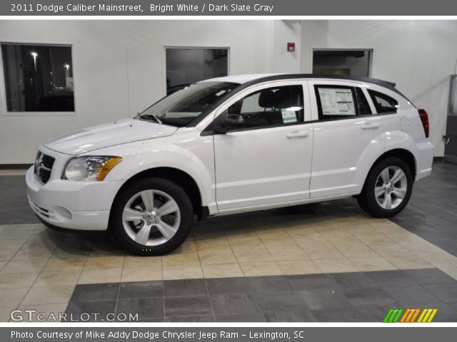 2011 Dodge Caliber Mainstreet in Bright White