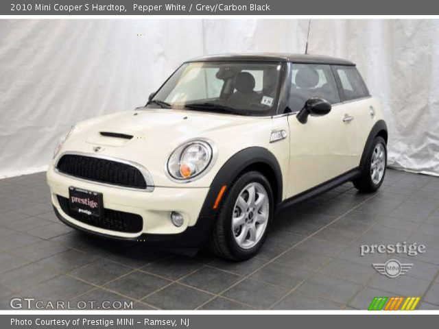 2010 Mini Cooper S Hardtop in Pepper White