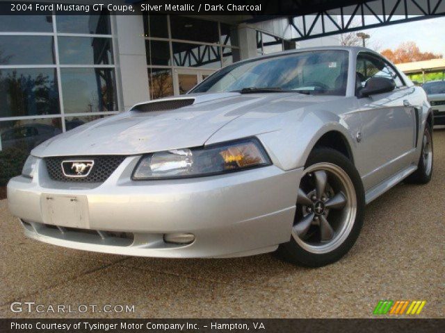 2004 Ford Mustang GT Coupe in Silver Metallic