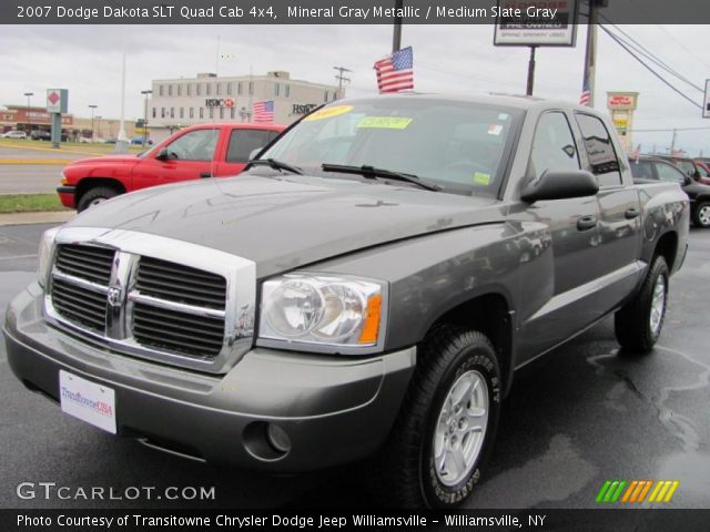 2007 Dodge Dakota SLT Quad Cab 4x4 in Mineral Gray Metallic
