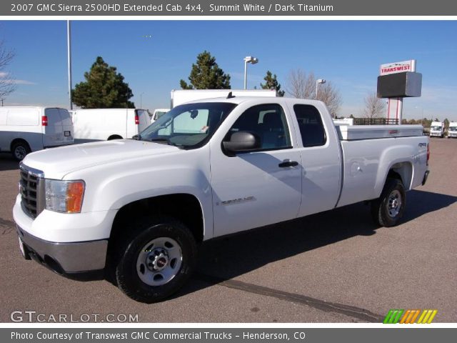 2007 GMC Sierra 2500HD Extended Cab 4x4 in Summit White