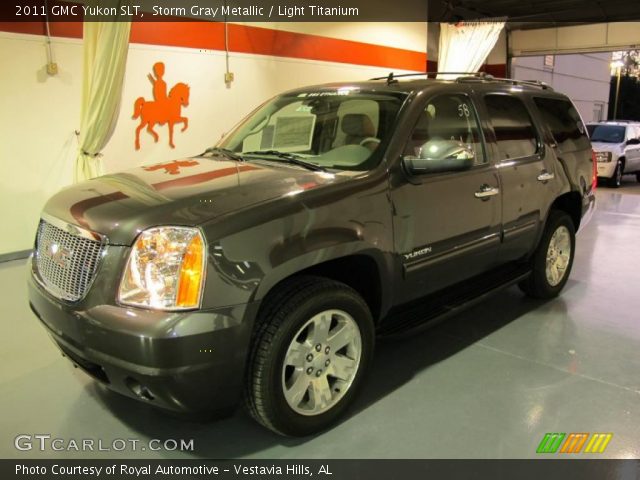 2011 GMC Yukon SLT in Storm Gray Metallic