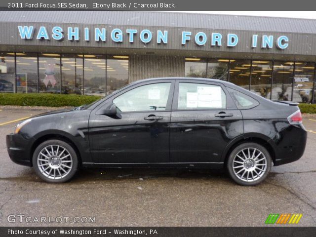 2011 Ford Focus SES Sedan in Ebony Black