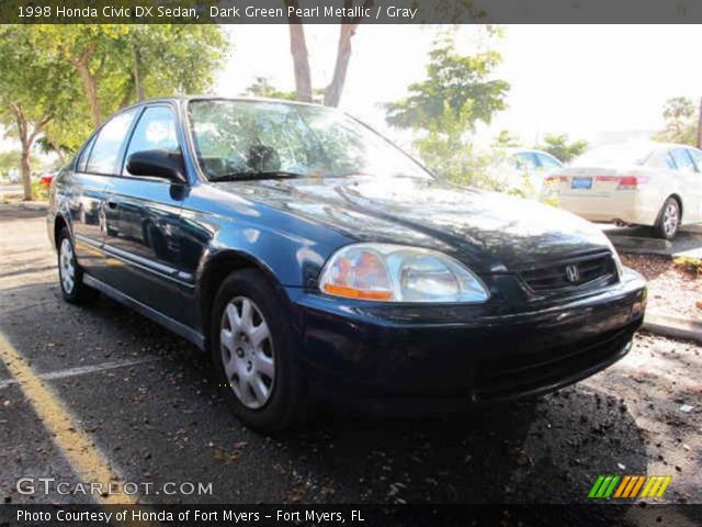 1998 Honda Civic DX Sedan in Dark Green Pearl Metallic