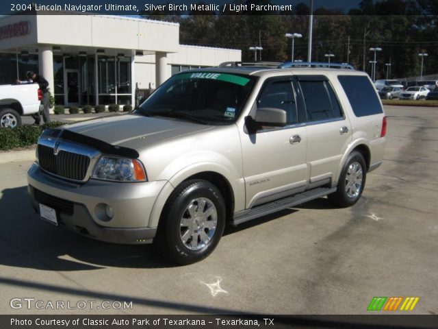 2004 Lincoln Navigator Ultimate in Silver Birch Metallic