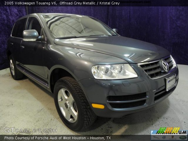 2005 Volkswagen Touareg V6 in Offroad Grey Metallic
