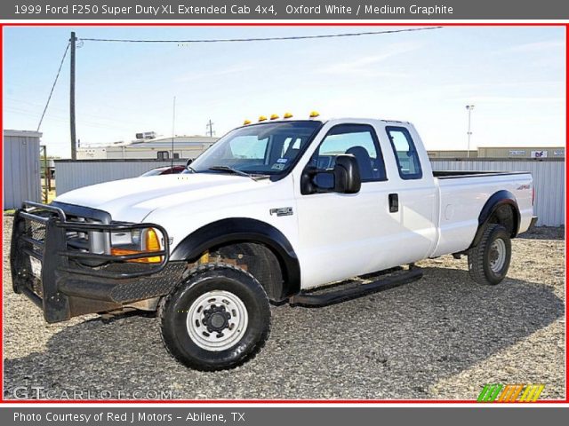 1999 Ford F250 Super Duty XL Extended Cab 4x4 in Oxford White