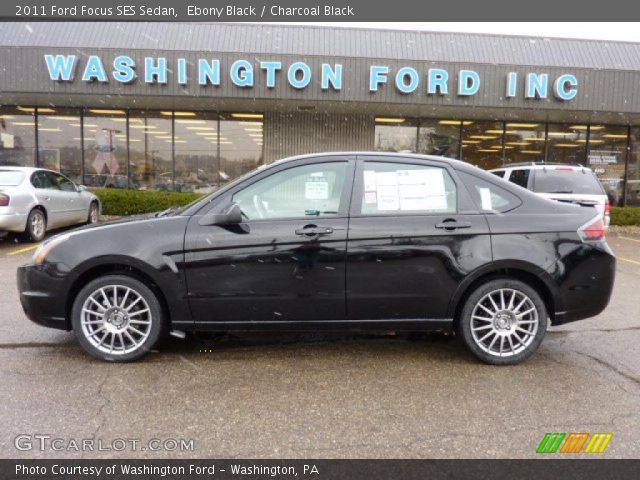 2011 Ford Focus SES Sedan in Ebony Black