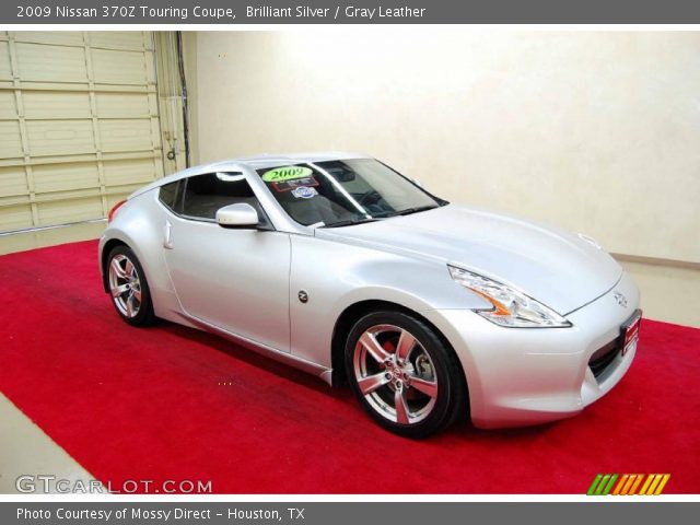 2009 Nissan 370Z Touring Coupe in Brilliant Silver