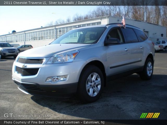 2011 Chevrolet Traverse LS in Silver Ice Metallic