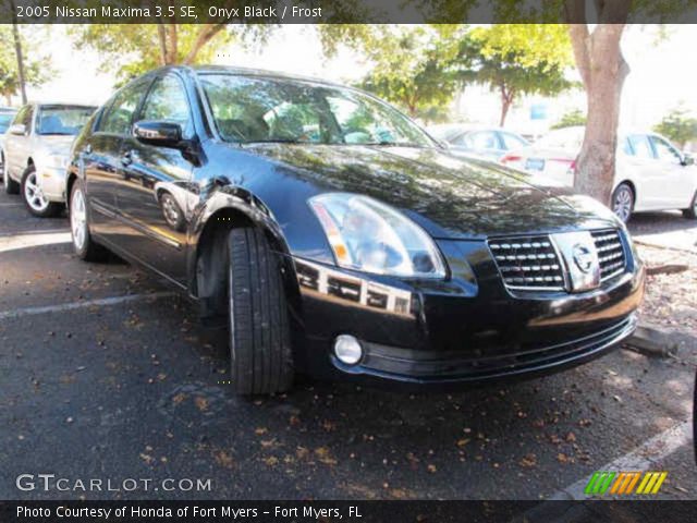 2005 Nissan Maxima 3.5 SE in Onyx Black