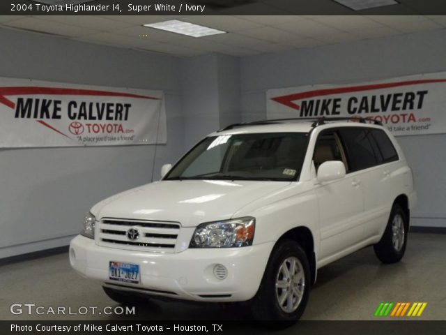 2004 Toyota Highlander I4 in Super White