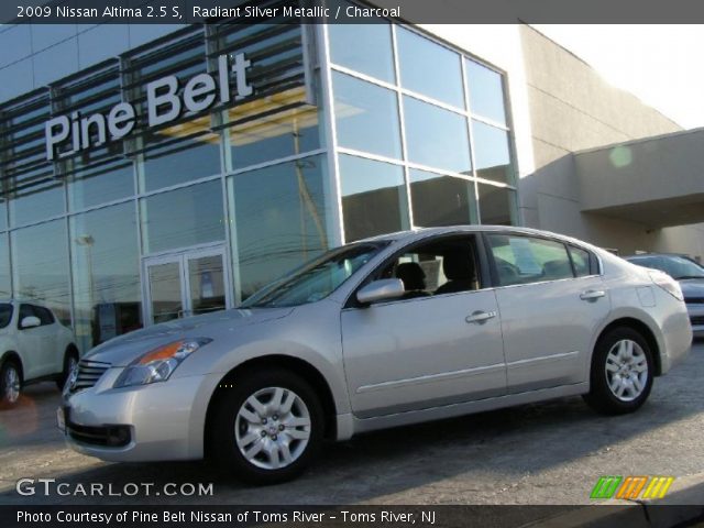 2009 Nissan Altima 2.5 S in Radiant Silver Metallic