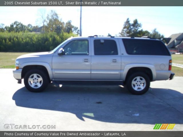 2005 Chevrolet Suburban 1500 LT in Silver Birch Metallic