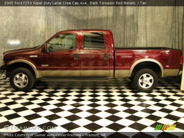 2005 Ford F250 Super Duty Lariat Crew Cab 4x4 in Dark Toreador Red Metallic