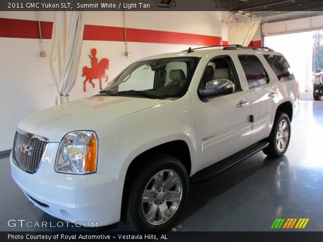 2011 GMC Yukon SLT in Summit White