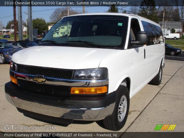 2010 Chevrolet Express 3500 Cargo Van in Summit White