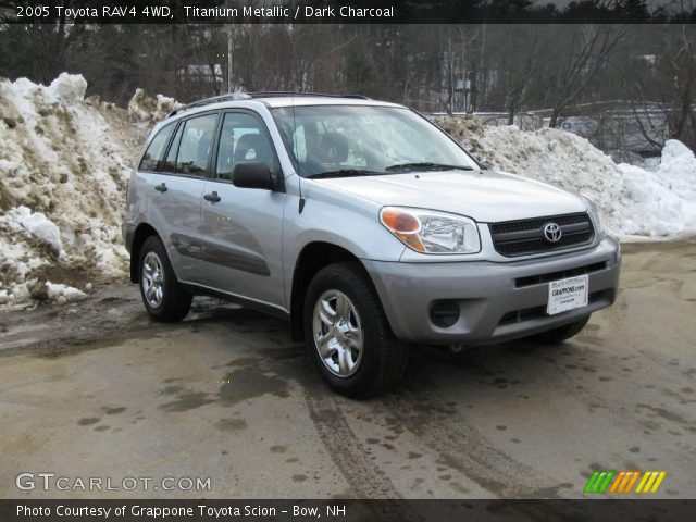 2005 Toyota RAV4 4WD in Titanium Metallic