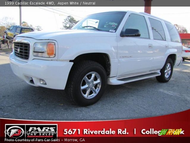 1999 Cadillac Escalade 4WD in Aspen White