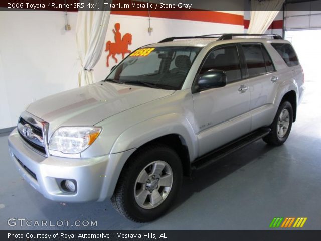 2006 Toyota 4Runner SR5 4x4 in Titanium Metallic
