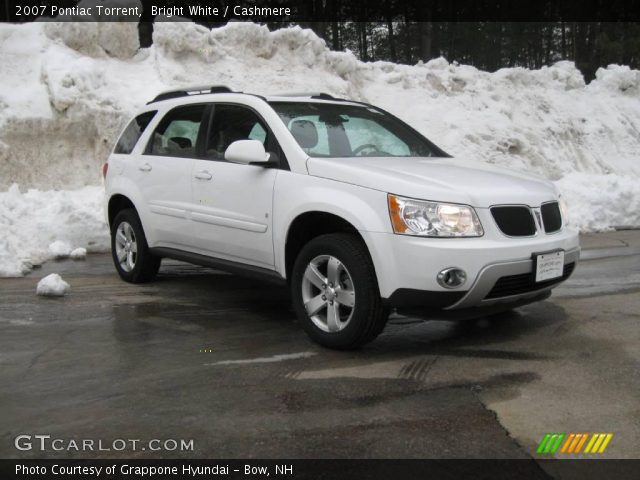 2007 Pontiac Torrent  in Bright White