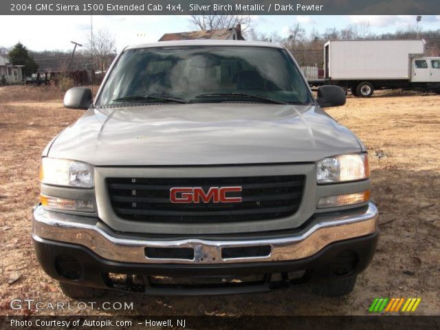 2004 GMC Sierra 1500 Extended Cab 4x4 in Silver Birch Metallic