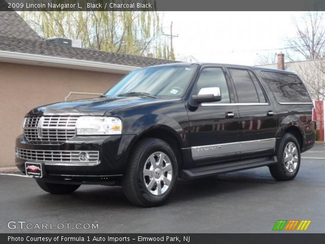 2009 Lincoln Navigator L in Black