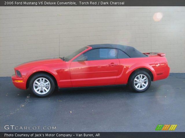 2006 Ford Mustang V6 Deluxe Convertible in Torch Red