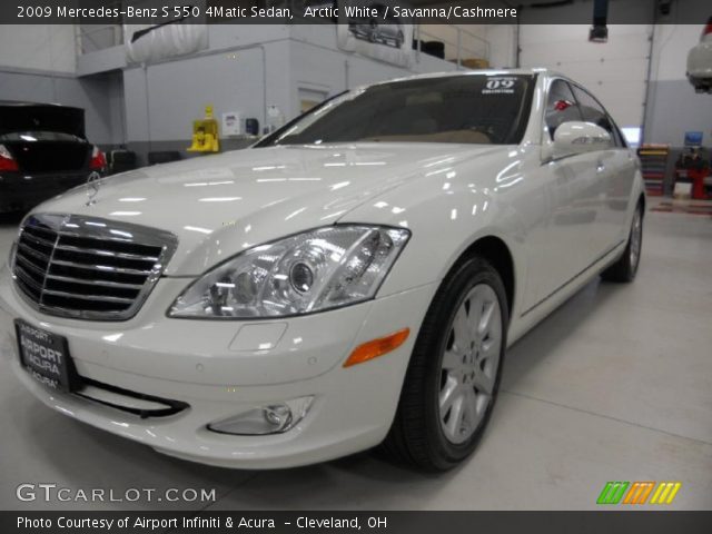 2009 Mercedes-Benz S 550 4Matic Sedan in Arctic White