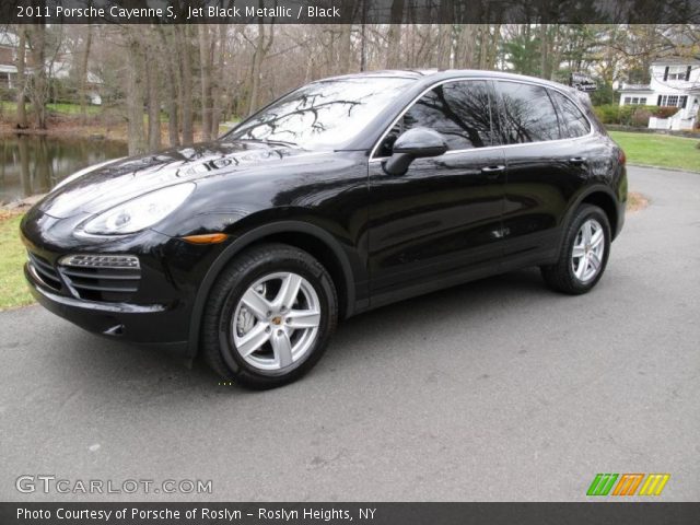 2011 Porsche Cayenne S in Jet Black Metallic