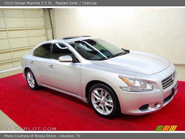 2010 Nissan Maxima 3.5 SV in Radiant Silver