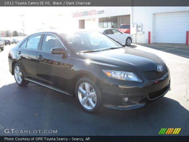 2011 Toyota Camry SE V6 in Black