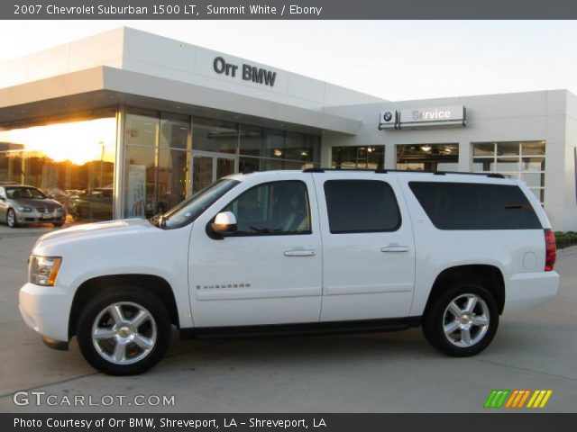 2007 Chevrolet Suburban 1500 LT in Summit White