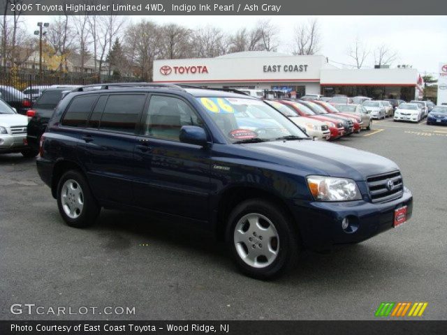 2006 Toyota Highlander Limited 4WD in Indigo Ink Pearl