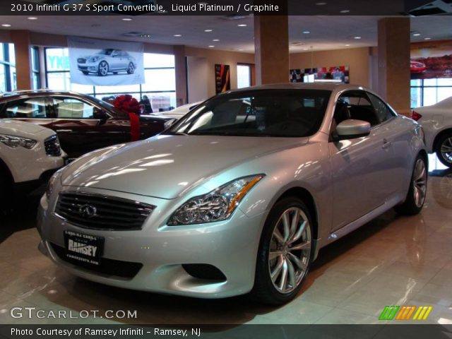 2010 Infiniti G 37 S Sport Convertible in Liquid Platinum