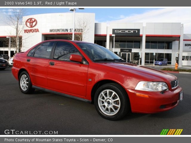 2003 Volvo S40 1.9T in Red