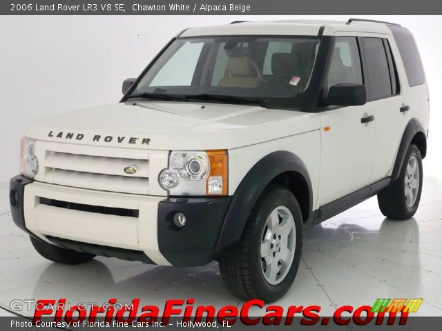 2006 Land Rover LR3 V8 SE in Chawton White