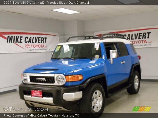 2007 Toyota FJ Cruiser 4WD in Voodoo Blue