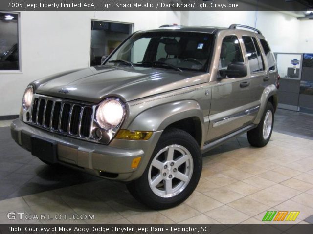 2005 Jeep Liberty Limited 4x4 in Light Khaki Metallic